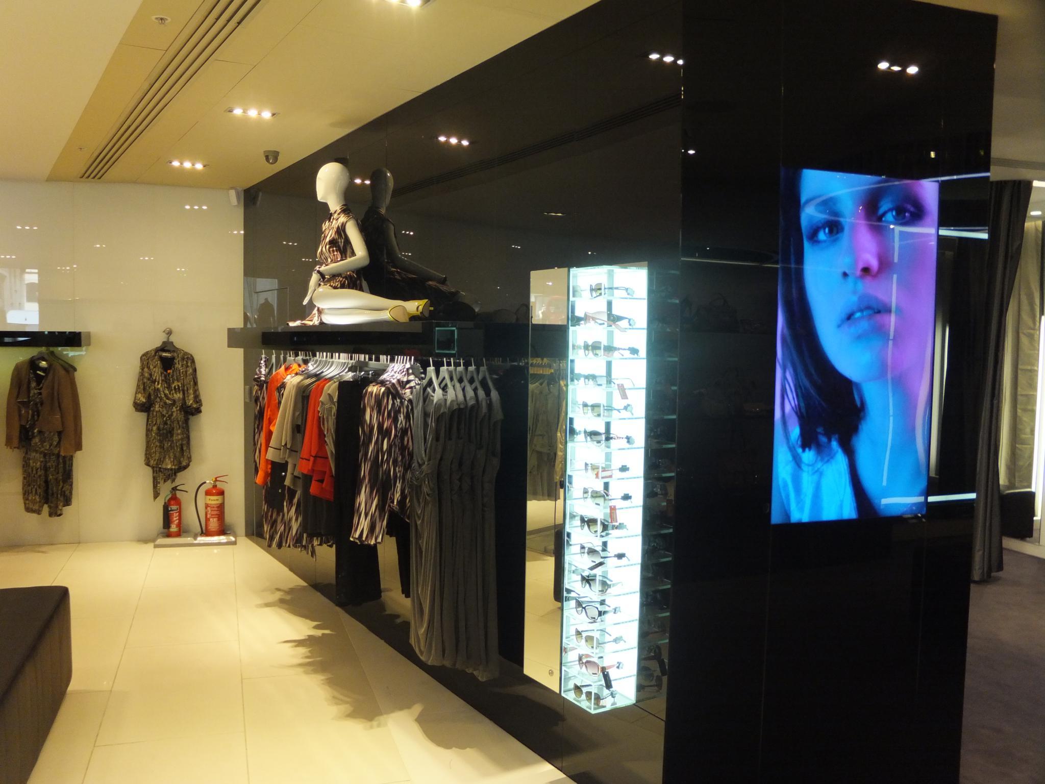 7-Retail Regent Street, London - Task Corporation Ltd